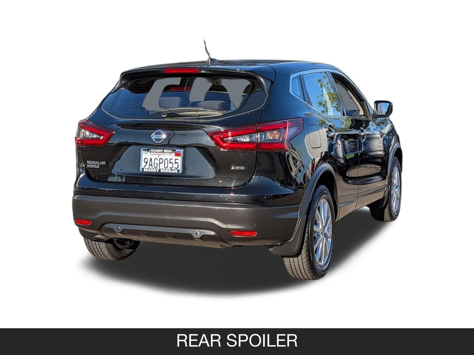Used 2022 Nissan Rogue Sport S image 9