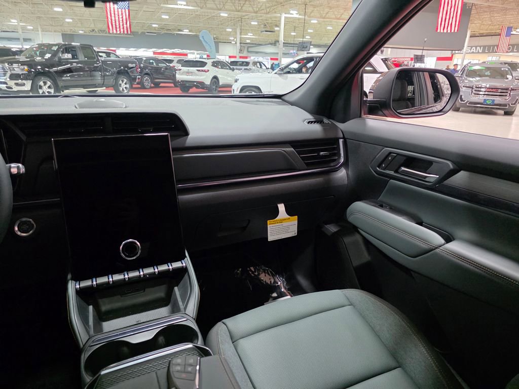 New 2026 GMC Terrain AT4 w/ Convenience Package III AWD/4WD image 17