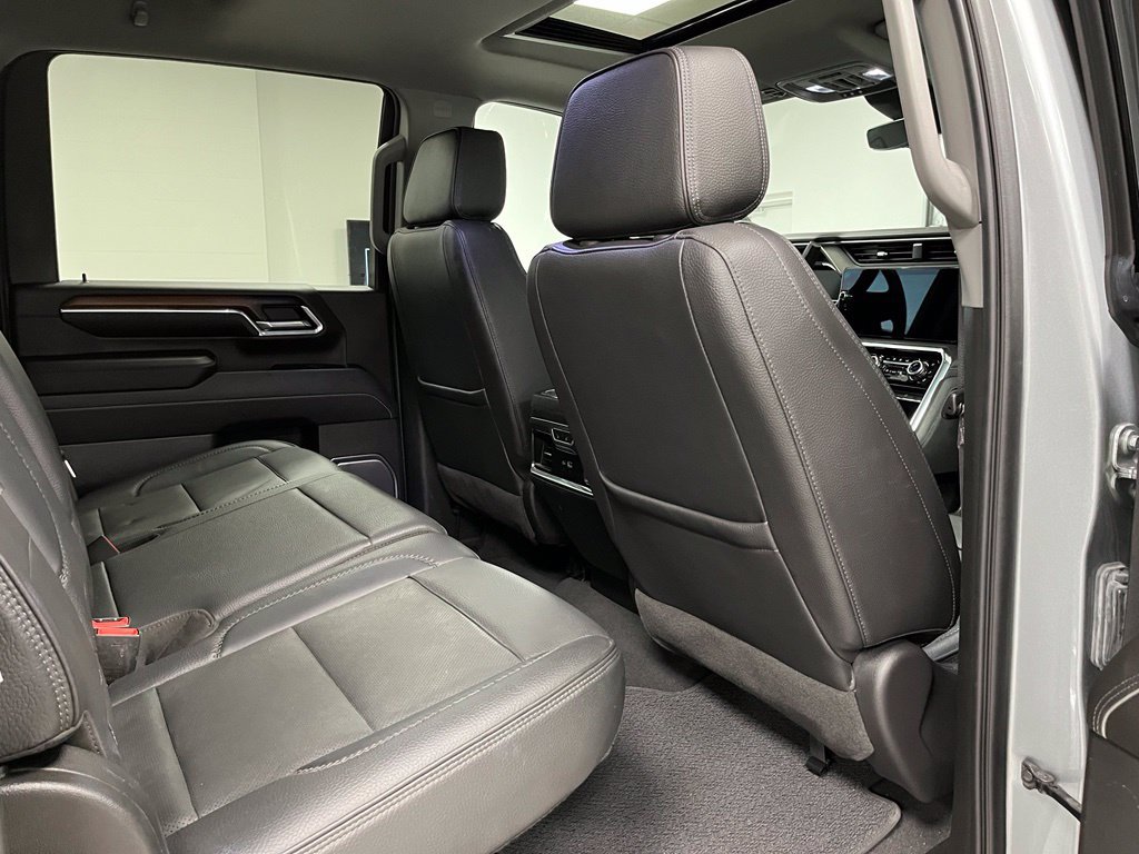 Used 2024 GMC Sierra 3500 Denali w/ Technology Package AWD/4WD image 49