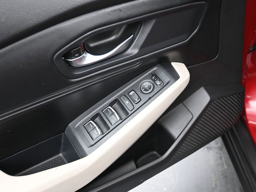 Certified 2023 Honda Accord EX image 20