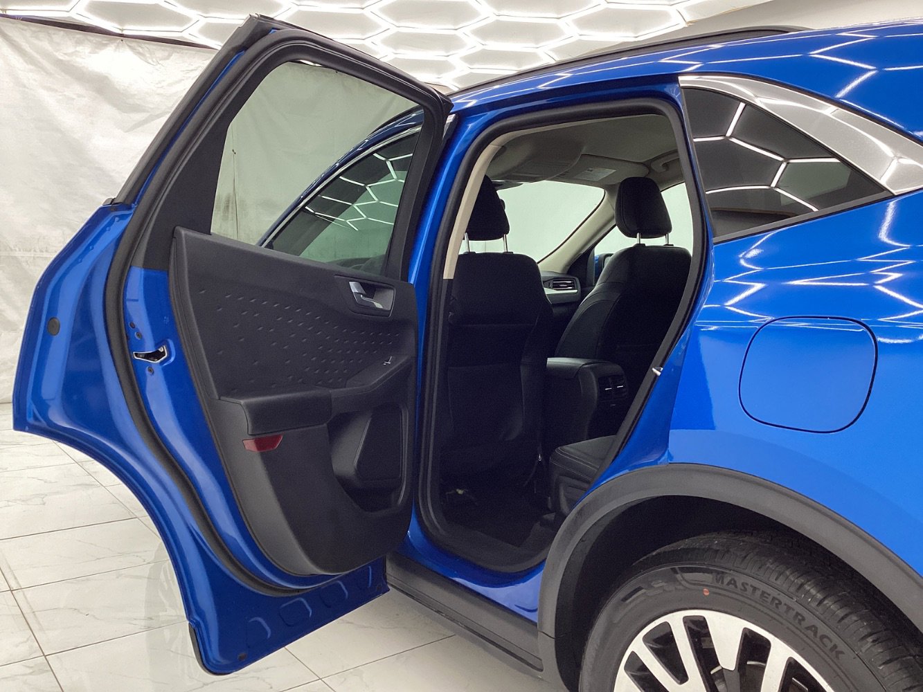 Used 2020 Ford Escape SEL image 22