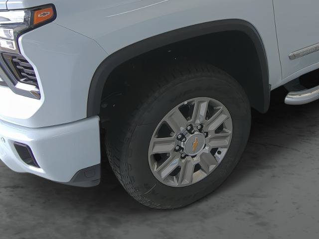 New 2026 Chevrolet Silverado 3500 High Country w/ High Country Premium Package AWD/4WD image 7