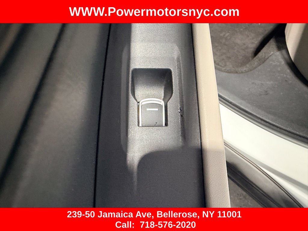 Used 2023 Honda Accord EX image 41