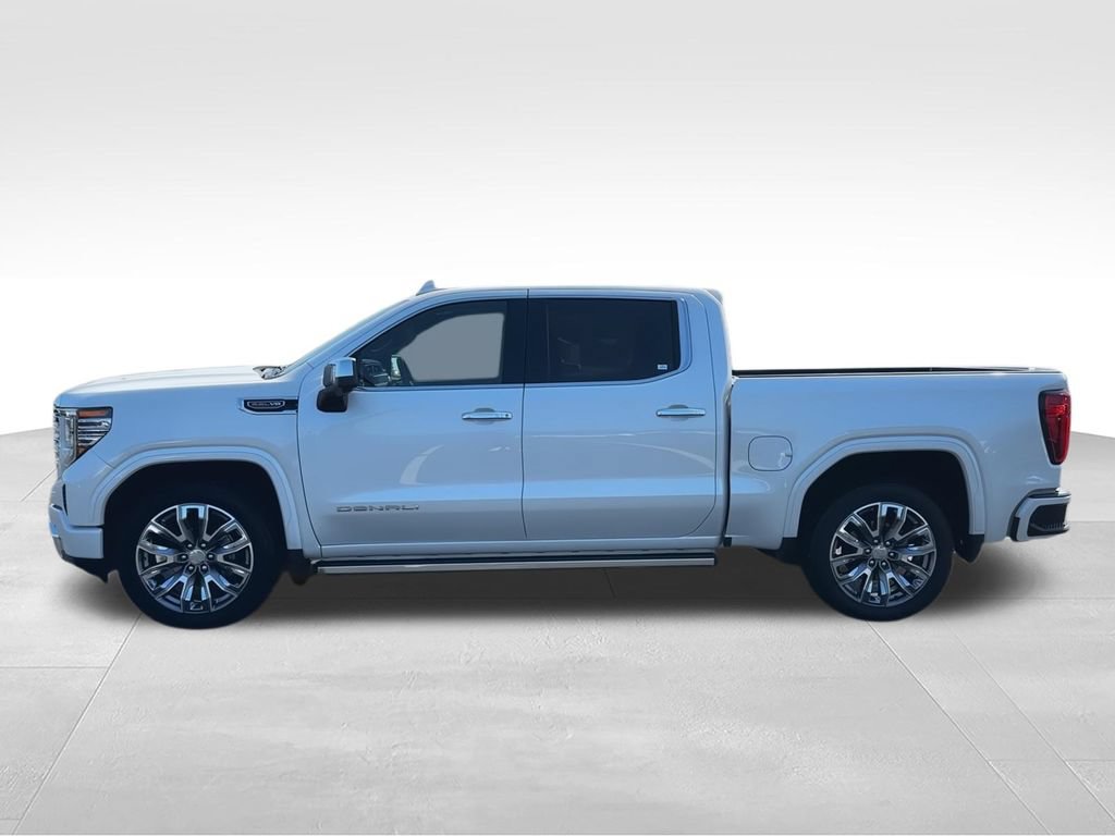Used 2025 GMC Sierra 1500 Denali w/ Denali Reserve Package AWD/4WD image 5