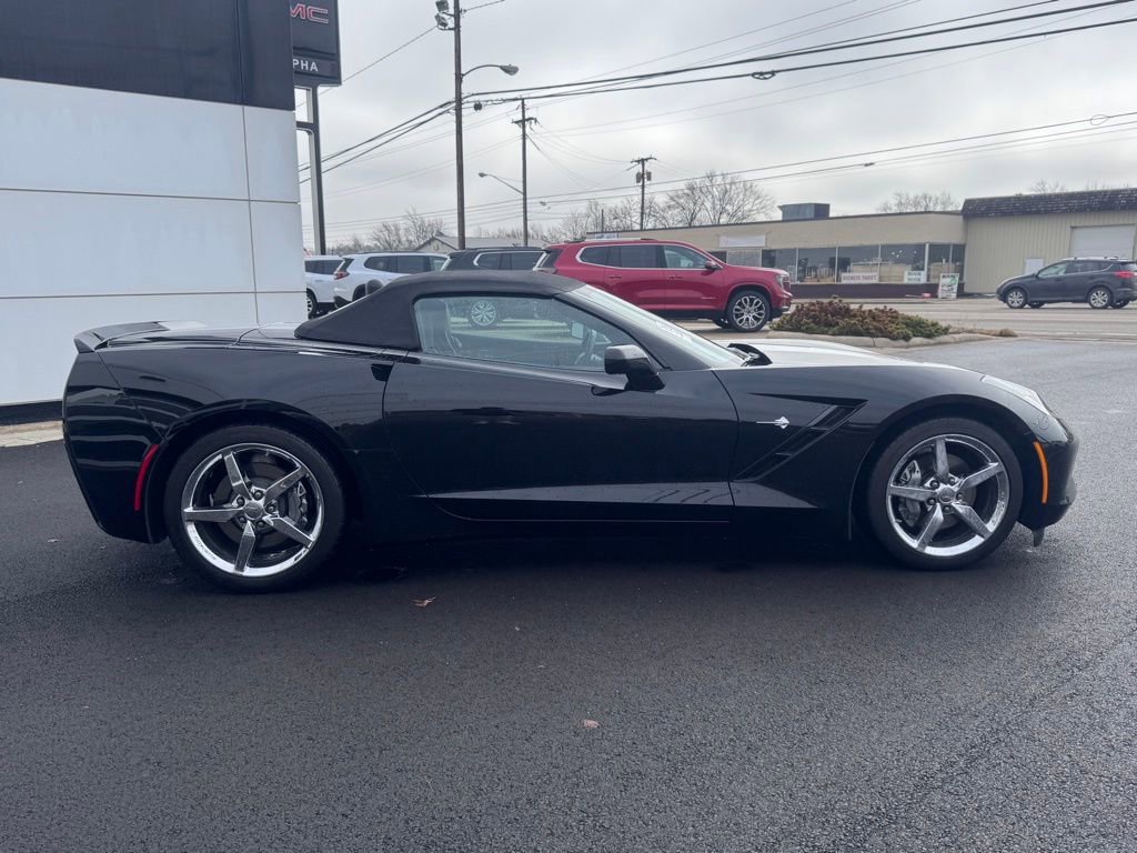 Used 2014 Chevrolet Corvette Stingray Convertible w/ 2LT Preferred Equipment Group RWD image 6