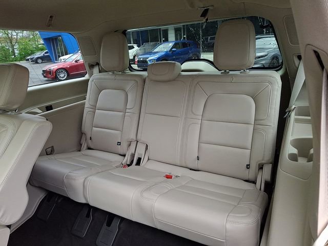 Used 2021 Lincoln Navigator Reserve w/ Luxury Package AWD/4WD image 12