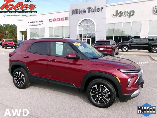 Used 2024 Chevrolet TrailBlazer LT image 1