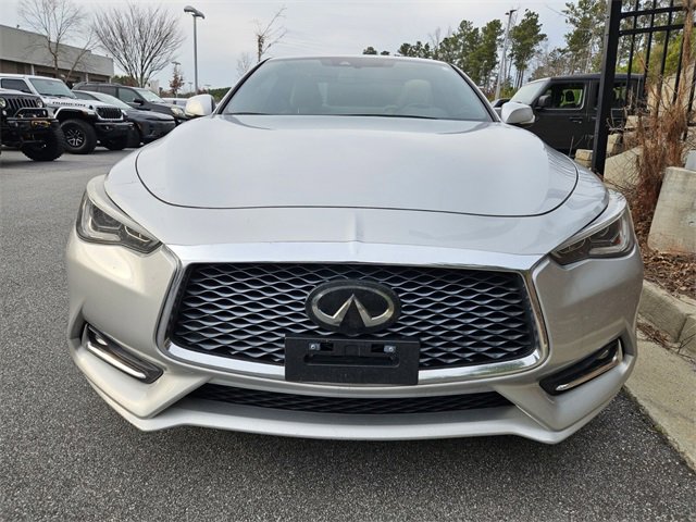 Used 2020 INFINITI Q60 3.0t Luxe image 2