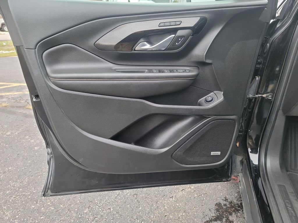 Used 2023 GMC Terrain AT4 w/ Infotainment Package II image 11