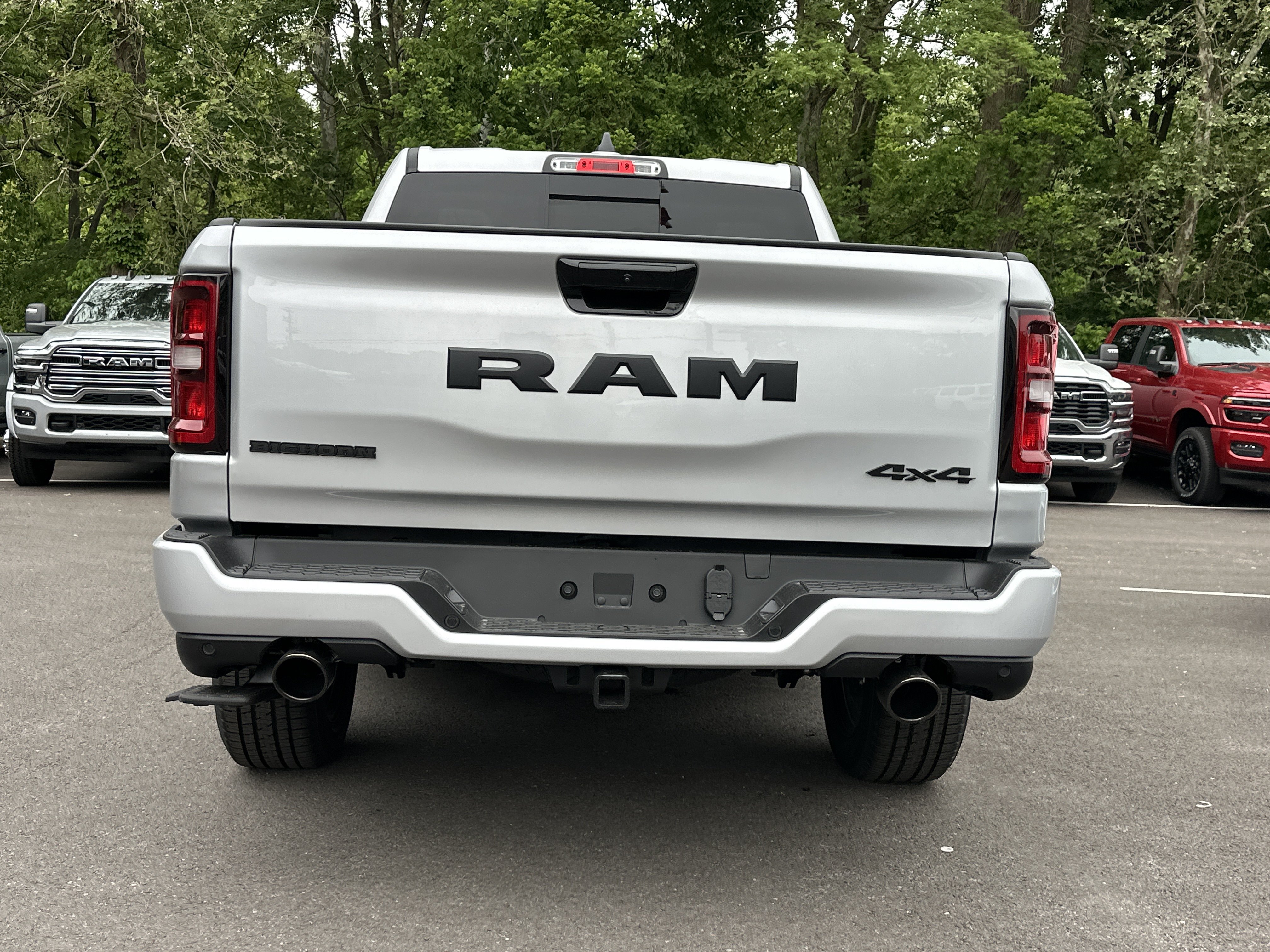 Used 2026 RAM 1500 4x4 Crew Cab image 15