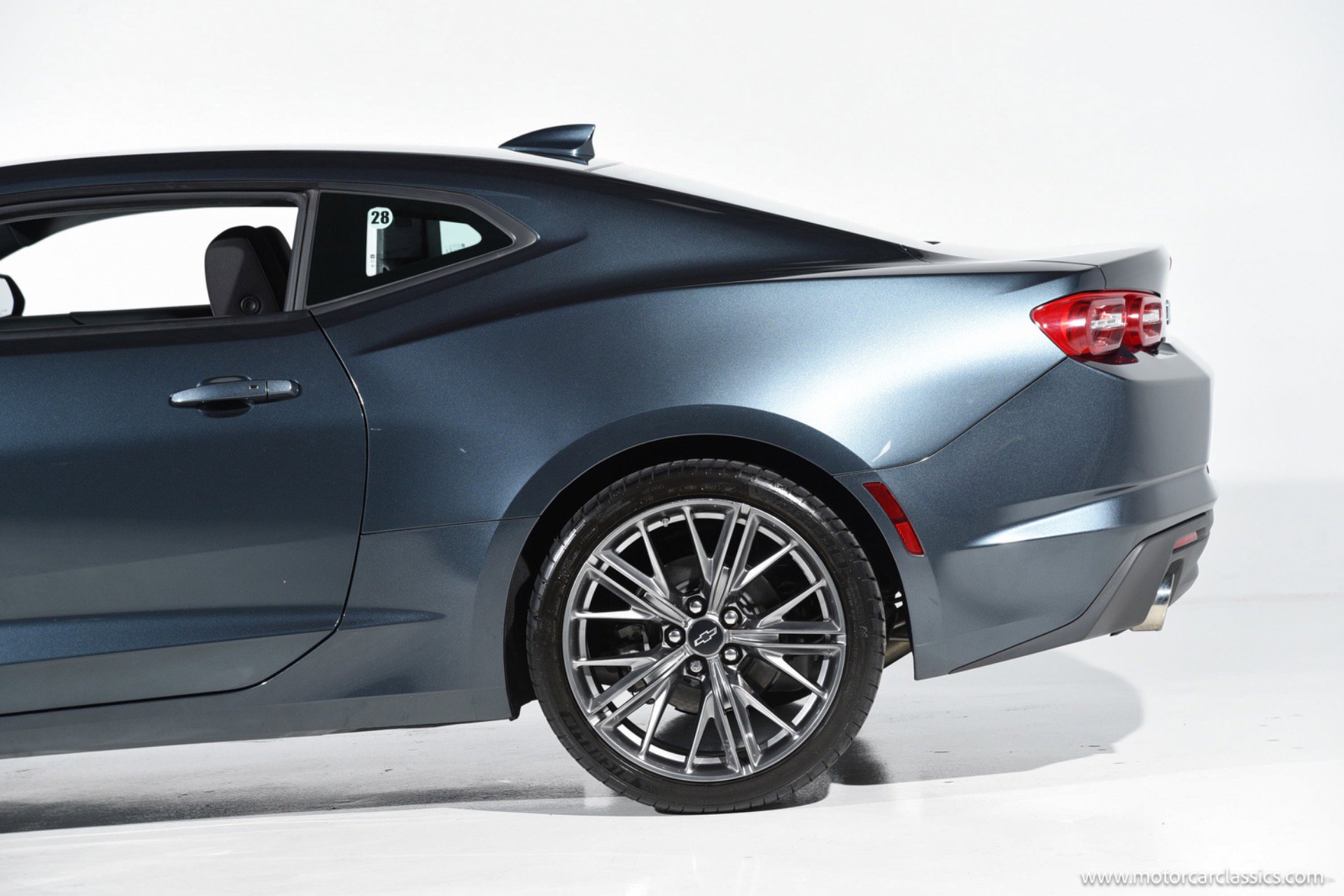Used 2021 Chevrolet Camaro LT RWD image 14