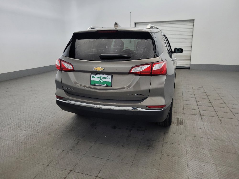 Used 2018 Chevrolet Equinox Premier w/ Infotainment II Package AWD/4WD image 7