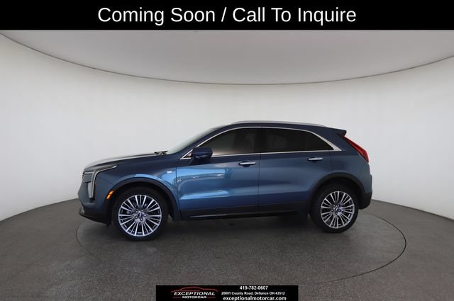 Used 2024 Cadillac XT4 Premium Luxury w/ Technology Package AWD/4WD image 6