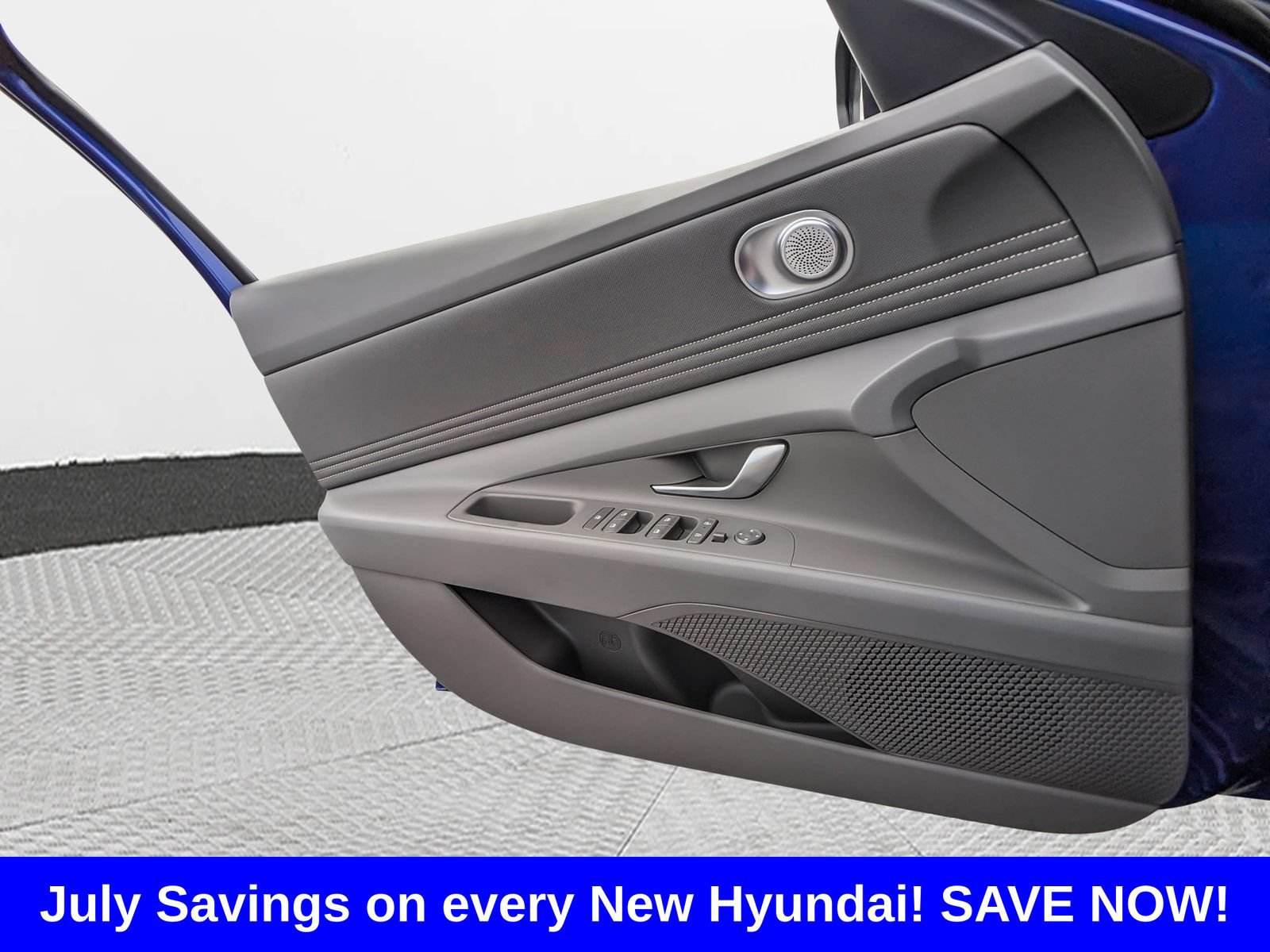 New 2025 Hyundai Elantra SEL FWD image 34