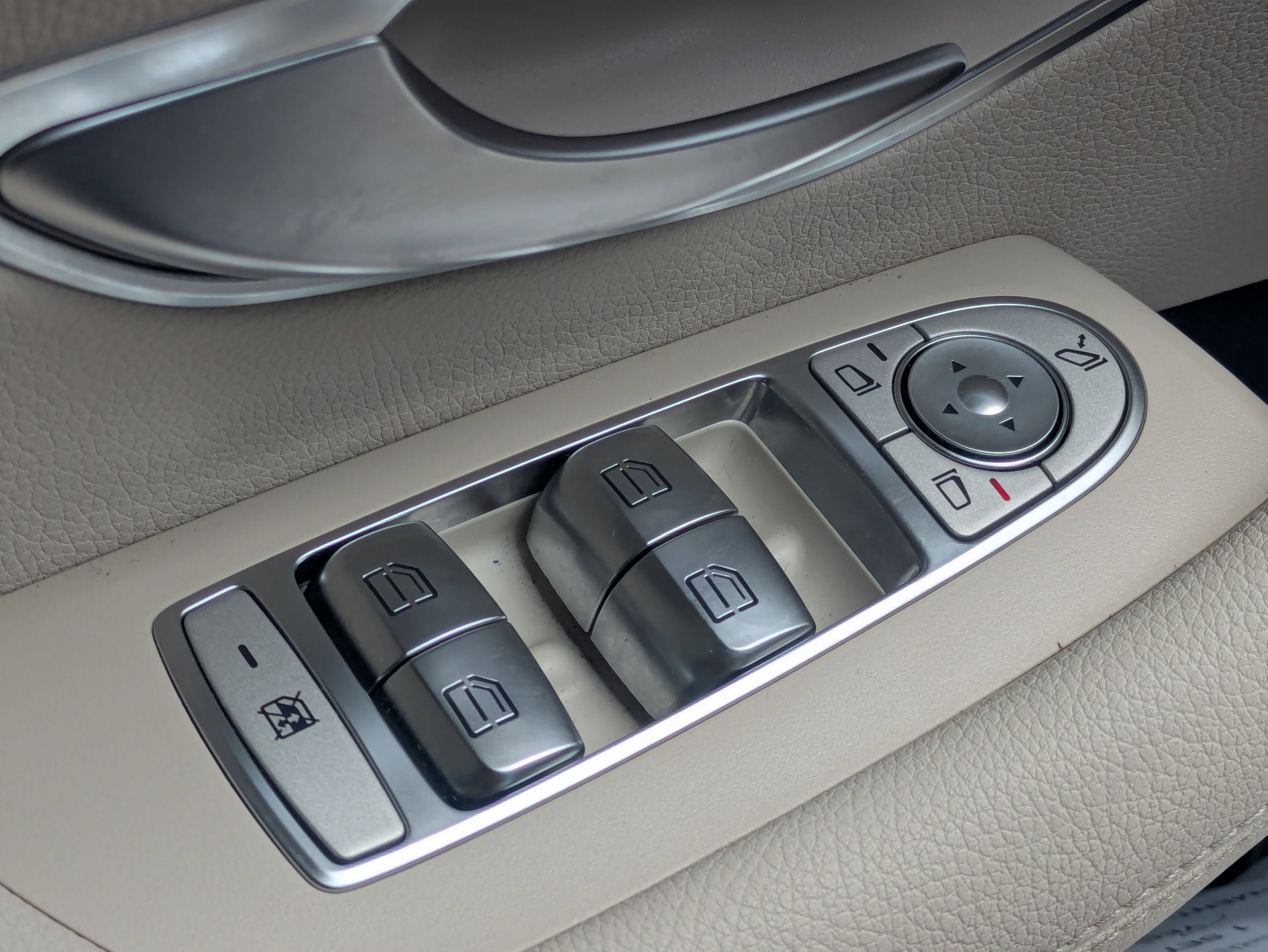 Certified 2023 Mercedes-Benz E 450 Cabriolet image 22