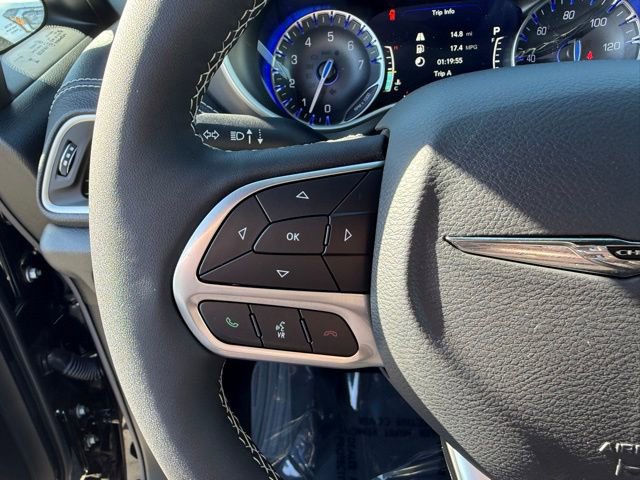New 2026 Chrysler Pacifica Select image 18
