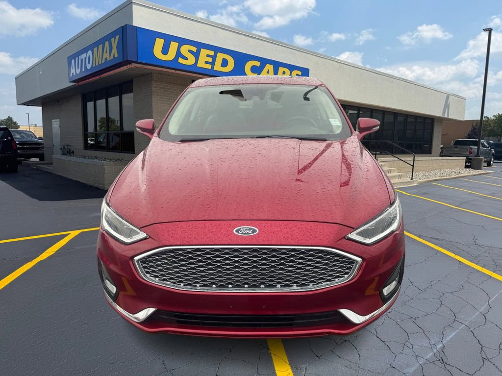 Used 2019 Ford Fusion Titanium image 3