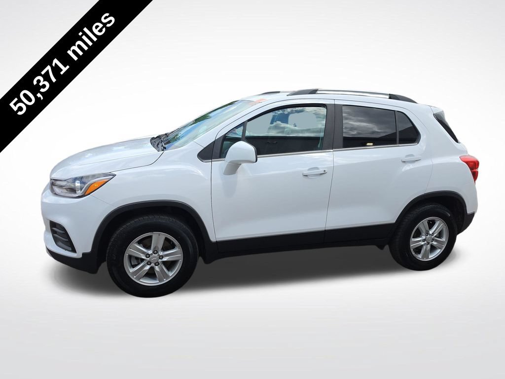 Used 2020 Chevrolet Trax LT AWD/4WD image 2
