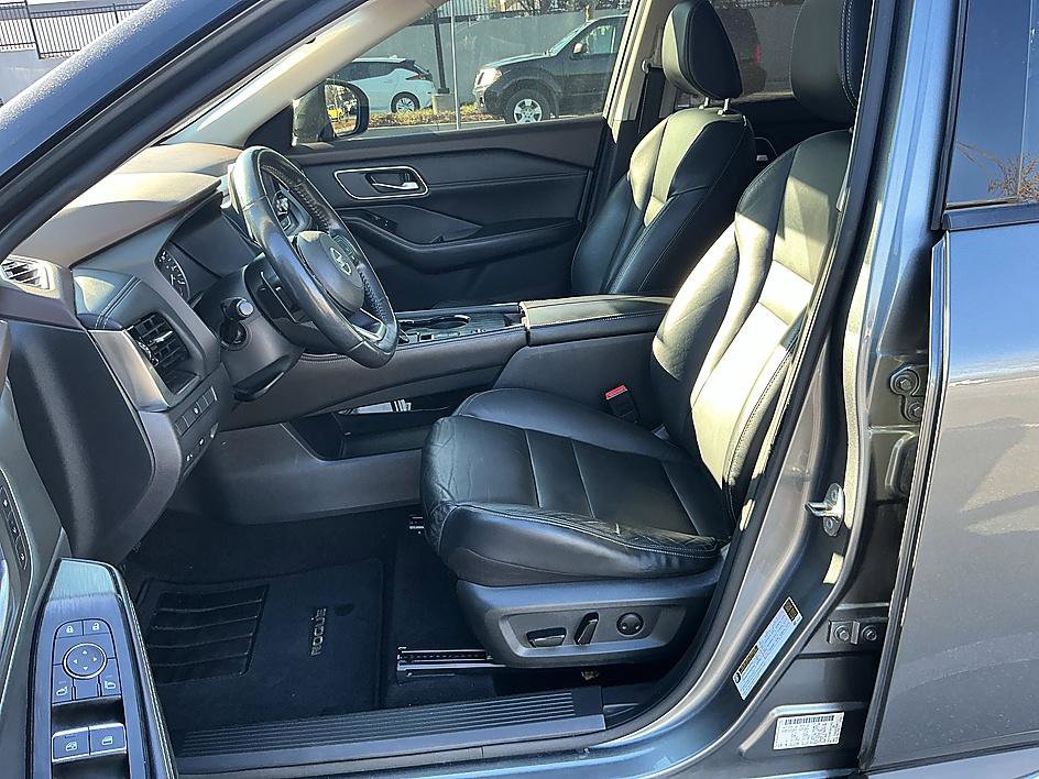 Certified 2021 Nissan Rogue SL image 12