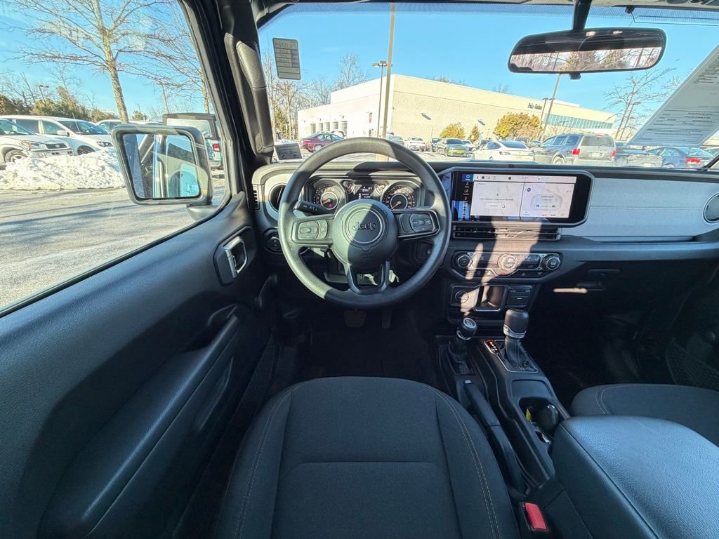 Certified 2024 Jeep Gladiator Sport image 21