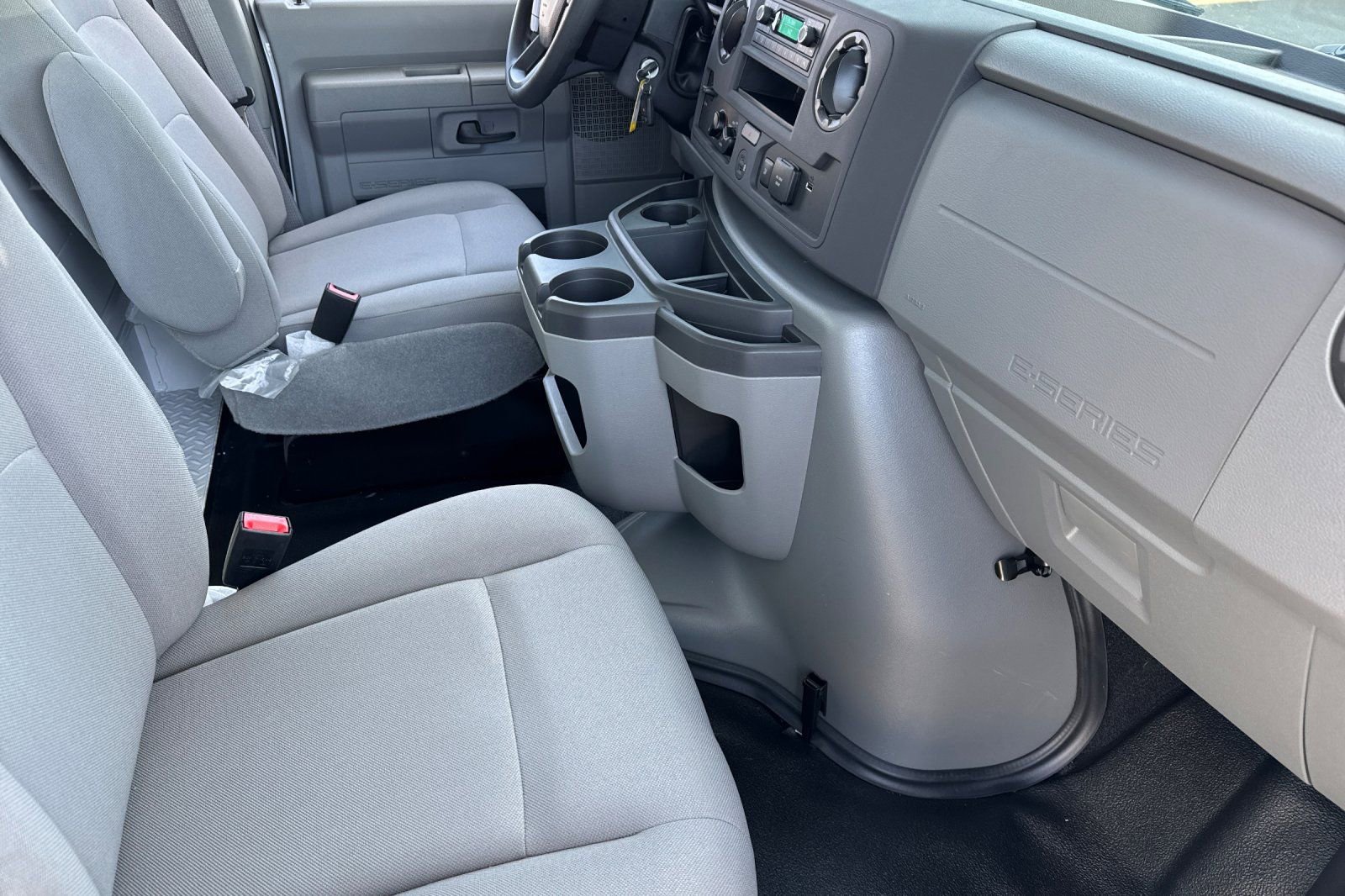 New 2025 Ford E-350 and Econoline 350 Super Duty w/ Power Equipment Group RWD image 13