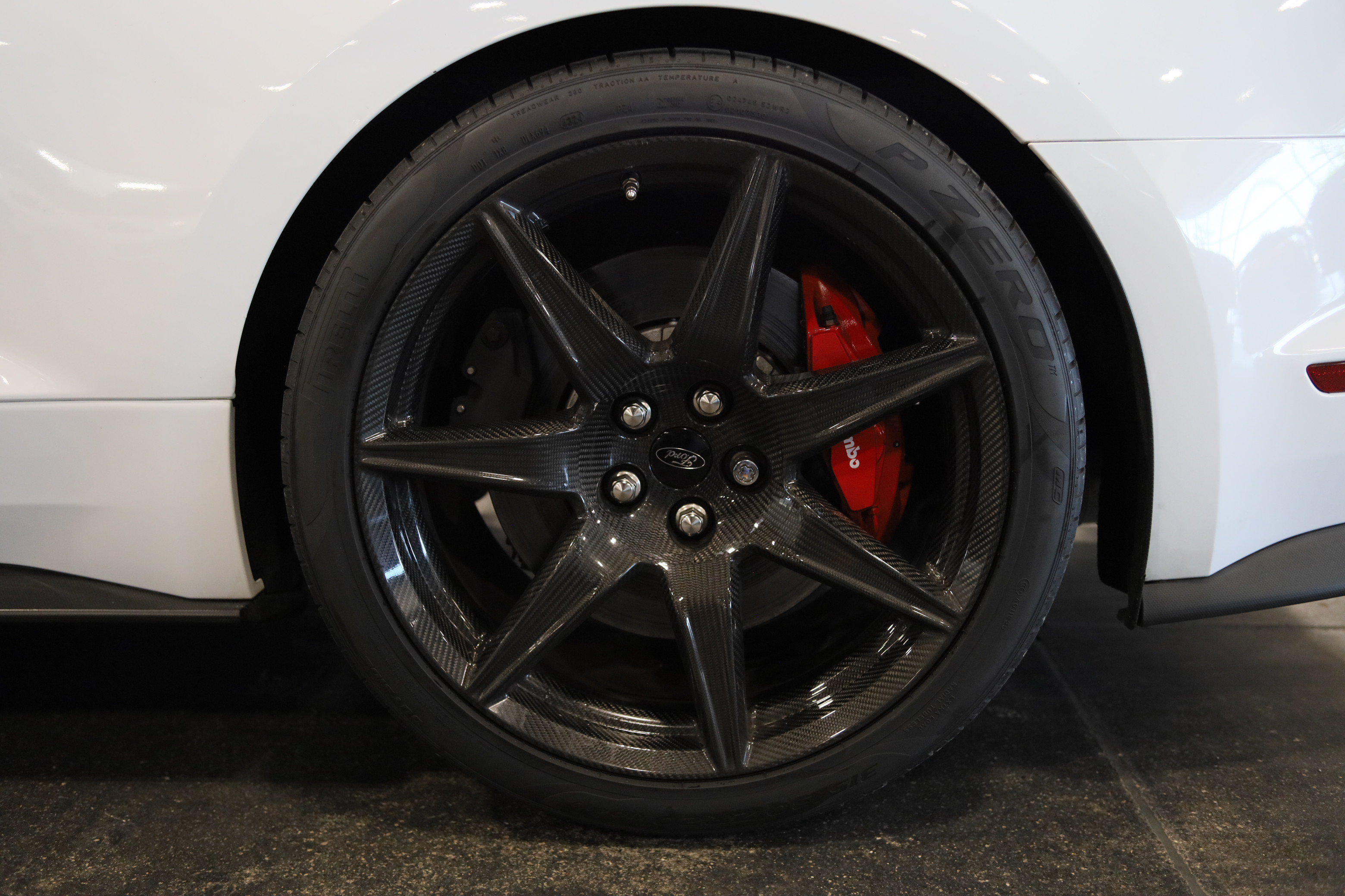 Used 2021 Ford Mustang Shelby GT500 w/ Carbon Fiber Track Pack RWD image 12