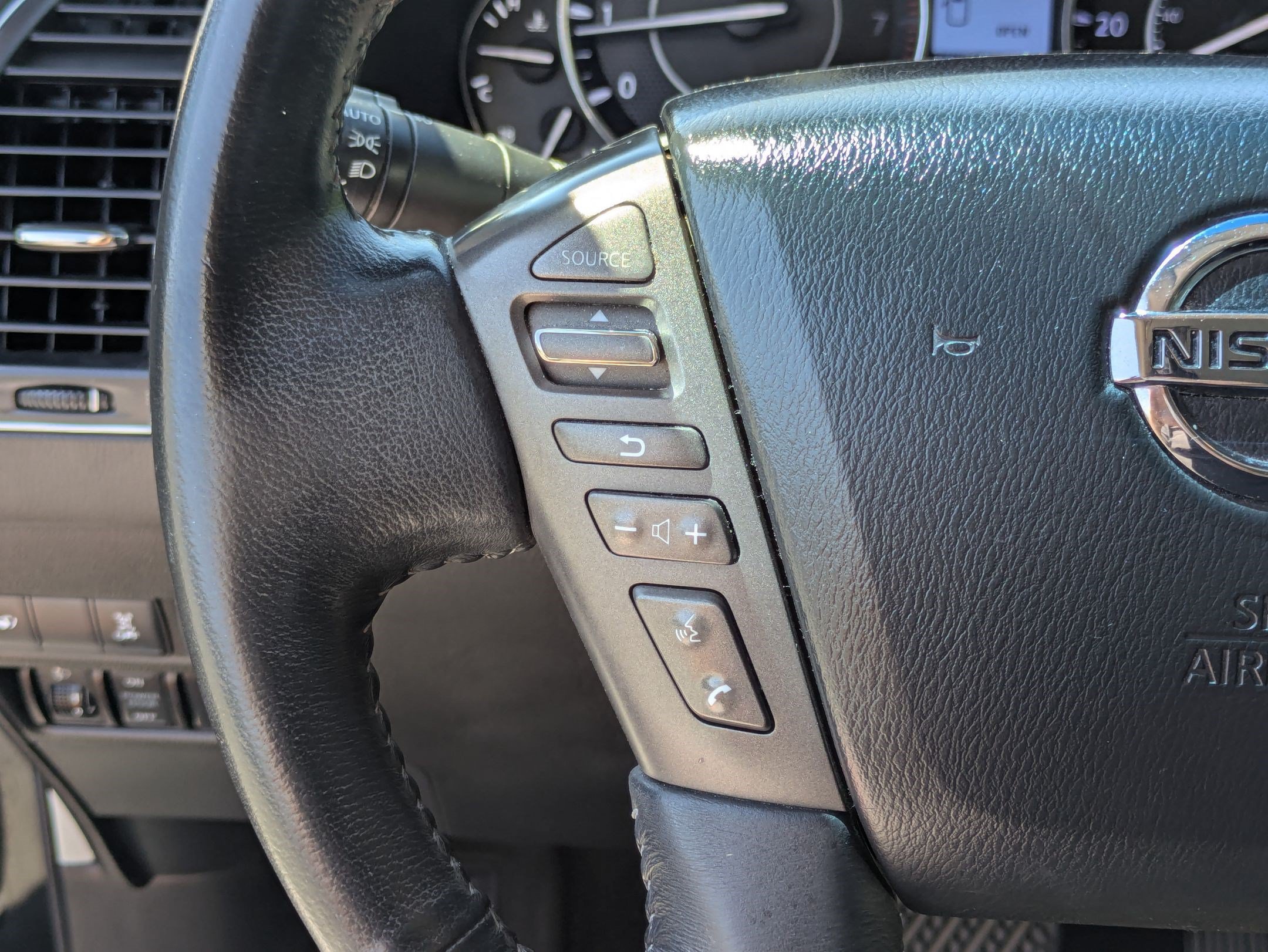 Used 2017 Nissan Armada SV w/ Driver Package AWD/4WD image 19