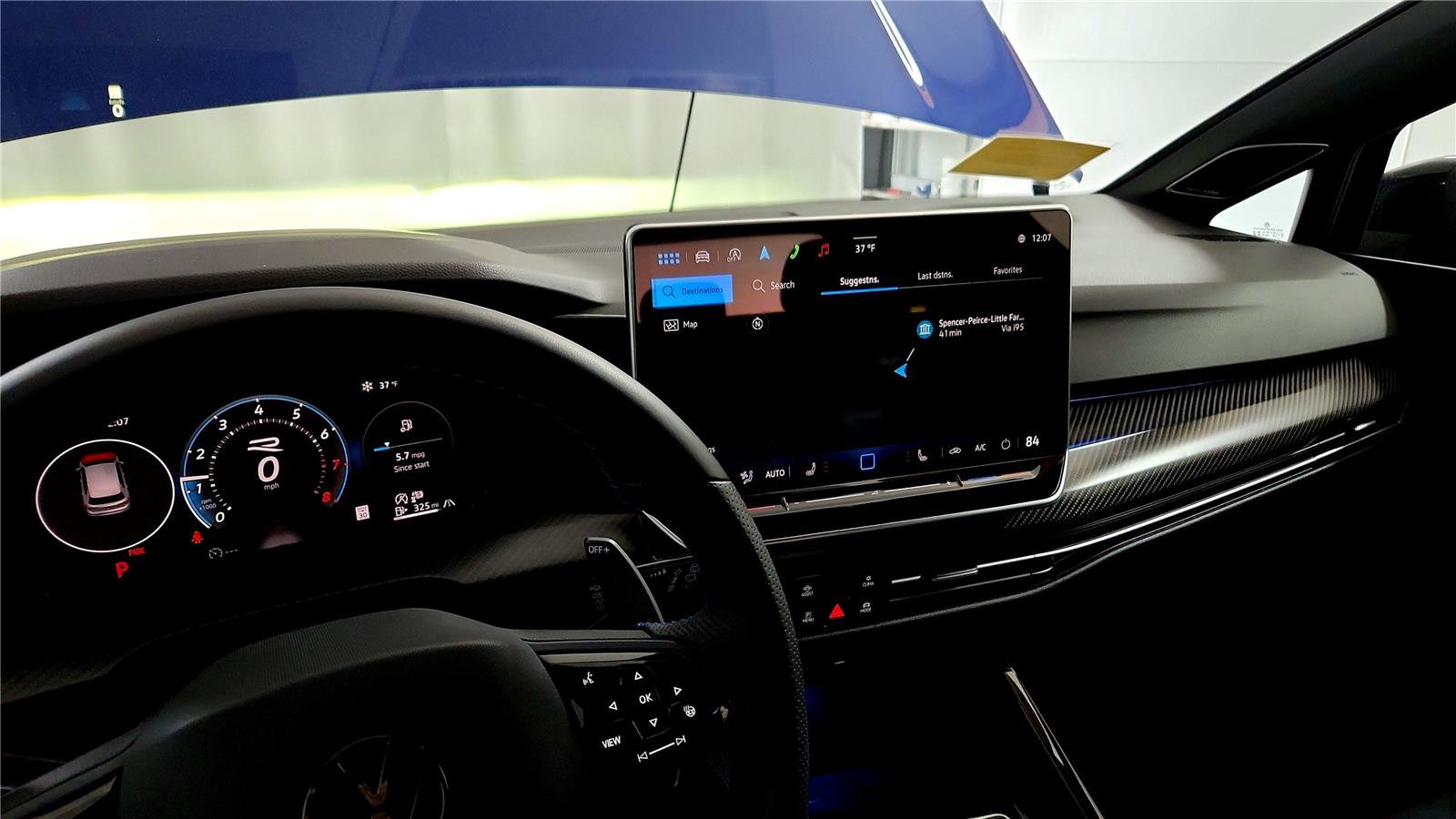 Used 2025 Volkswagen Golf R Black Edition image 22