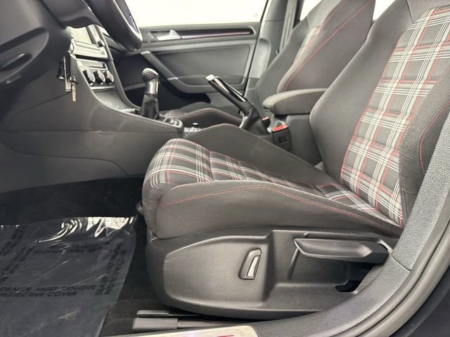 Used 2016 Volkswagen GTI S FWD image 20
