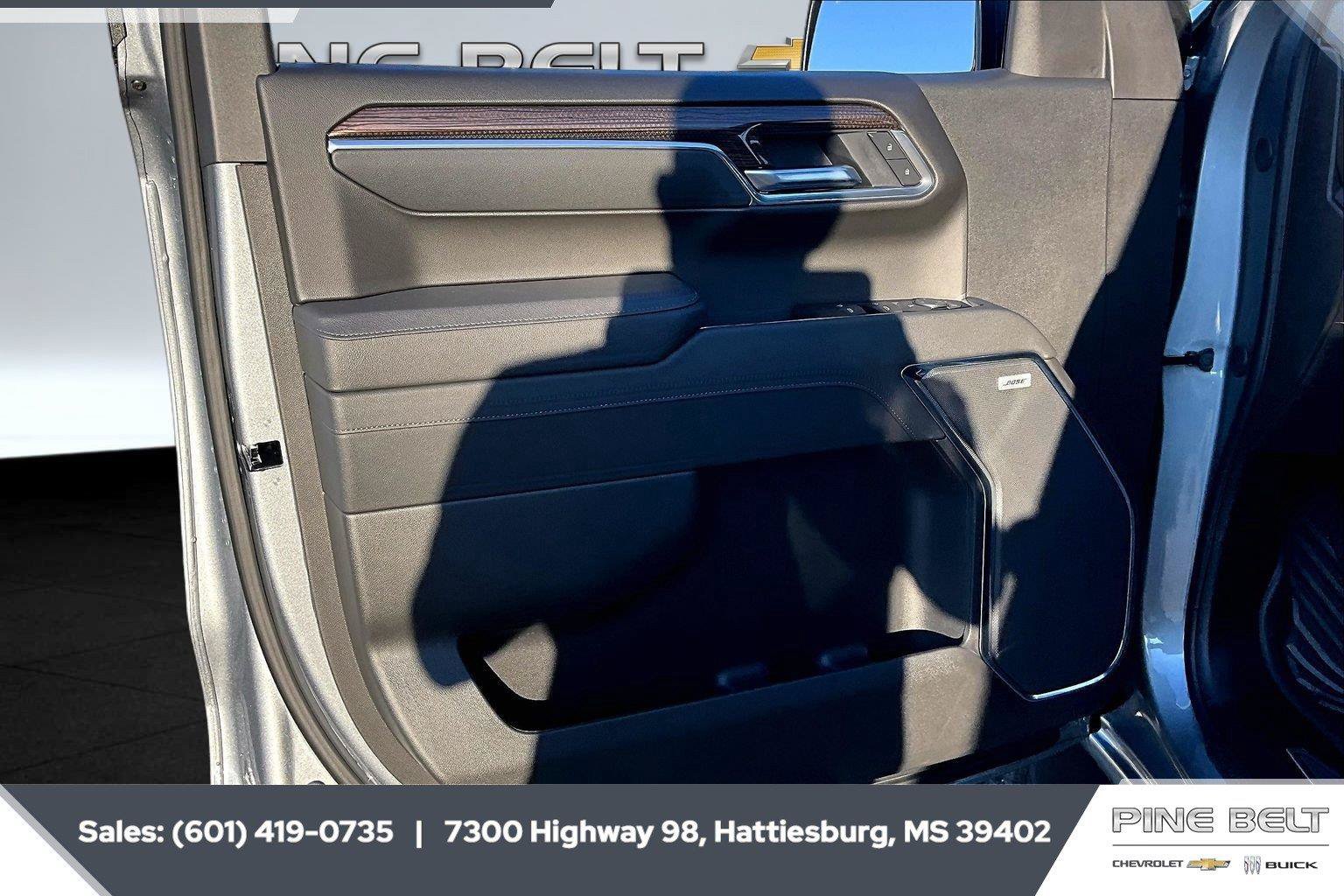 New 2026 Chevrolet Silverado 1500 LT Trail Boss w/ Safety Package AWD/4WD image 18