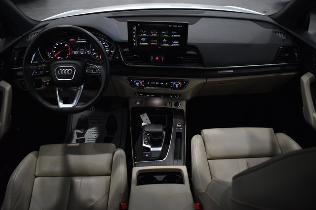 Used 2023 Audi Q5 2.0T Premium w/ Convenience Package image 15