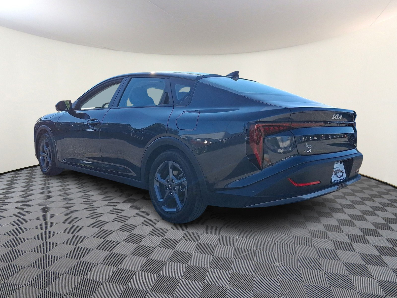 Certified 2025 Kia K4 FWD image 4
