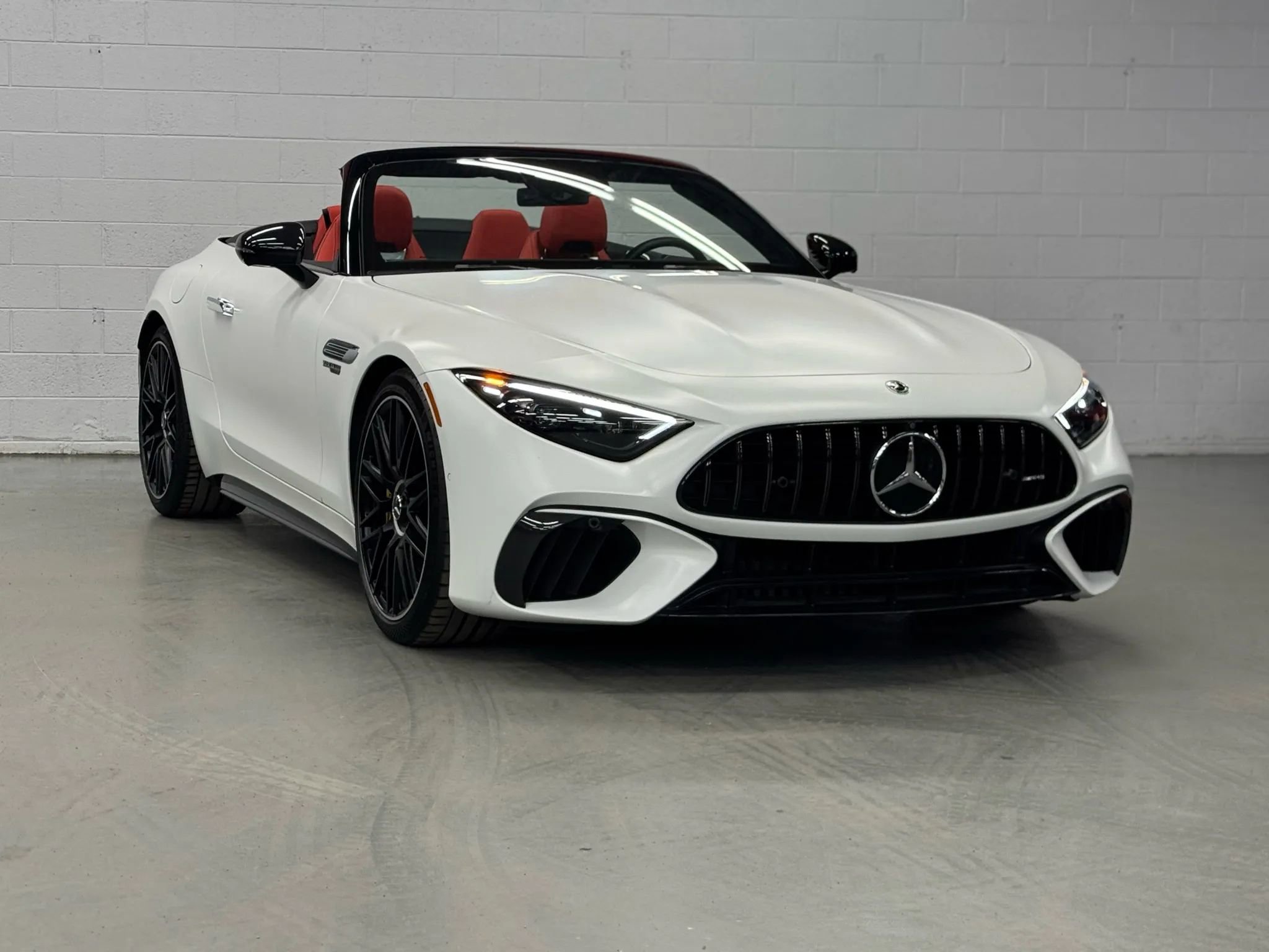 Used 2022 Mercedes-Benz SL 63 AMG SL 63 Touring Roadster 2D image 20