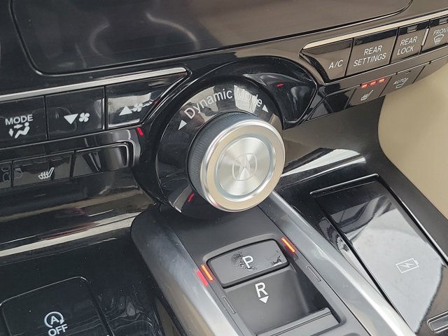 Used 2022 Acura MDX SH-AWD w/ Technology Package image 28
