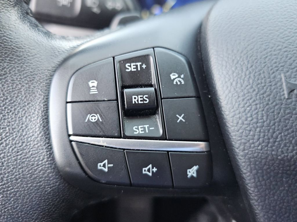 Used 2020 Ford Escape Titanium image 14