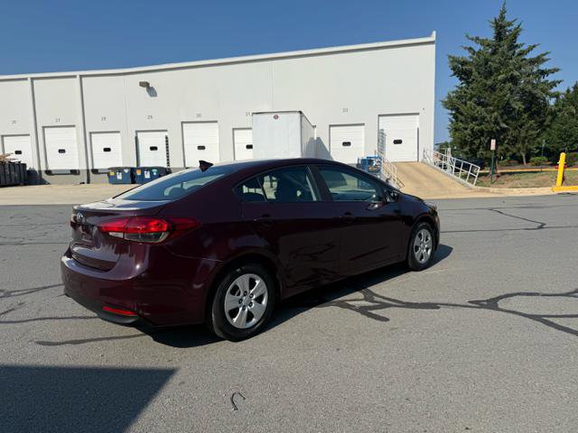 Used 2018 Kia Forte LX w/ LX Rear Camera Package image 4