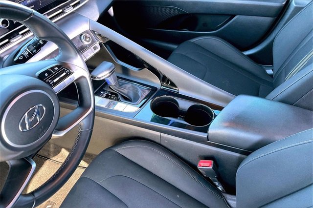 Used 2021 Hyundai Elantra SEL w/ Convenience Package image 14