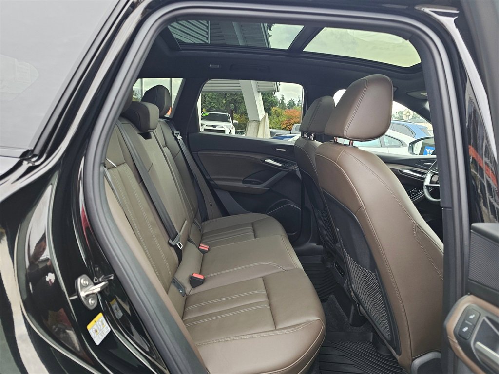 Used 2025 Audi Q6 e-tron Prestige w/ 20" Wheel Package image 14