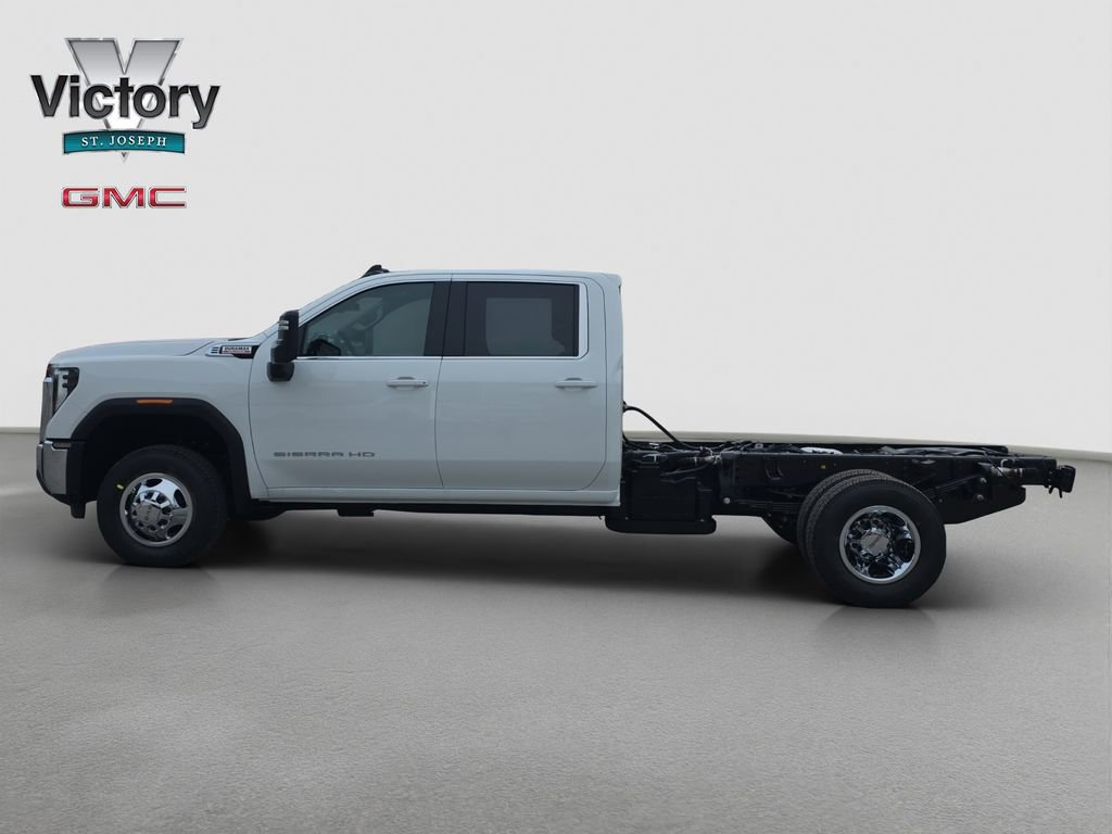 New 2026 GMC Sierra 3500 SLE w/ SLE Convenience Package AWD/4WD image 6
