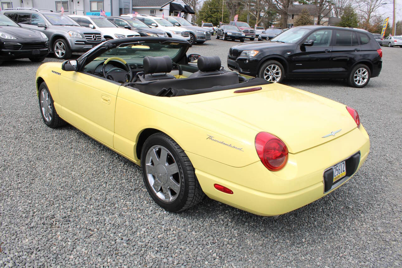 Used 2002 Ford Thunderbird Deluxe image 17