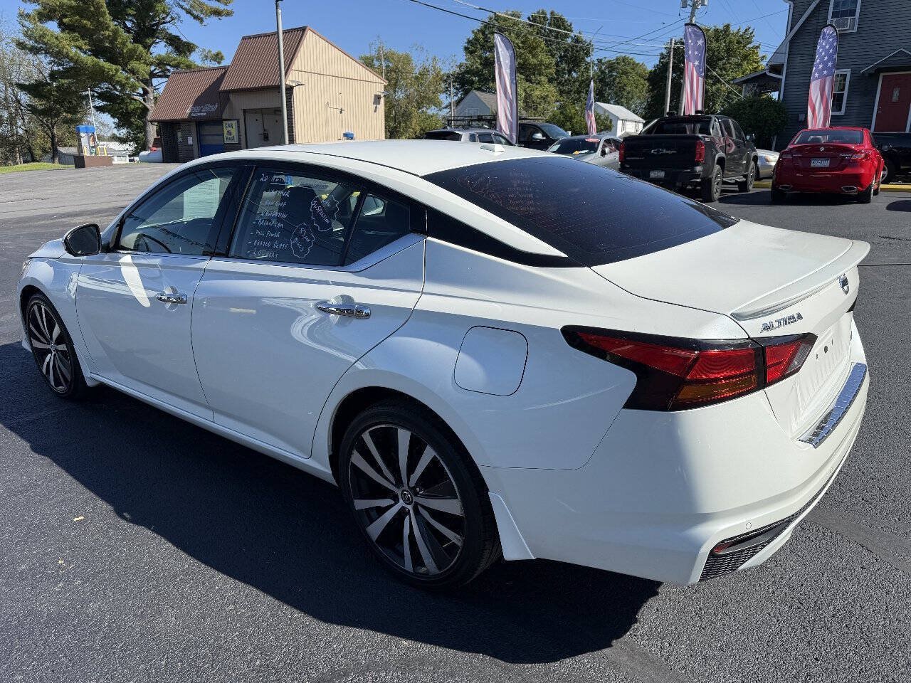 Used 2020 Nissan Altima 2.5 Platinum AWD/4WD image 8