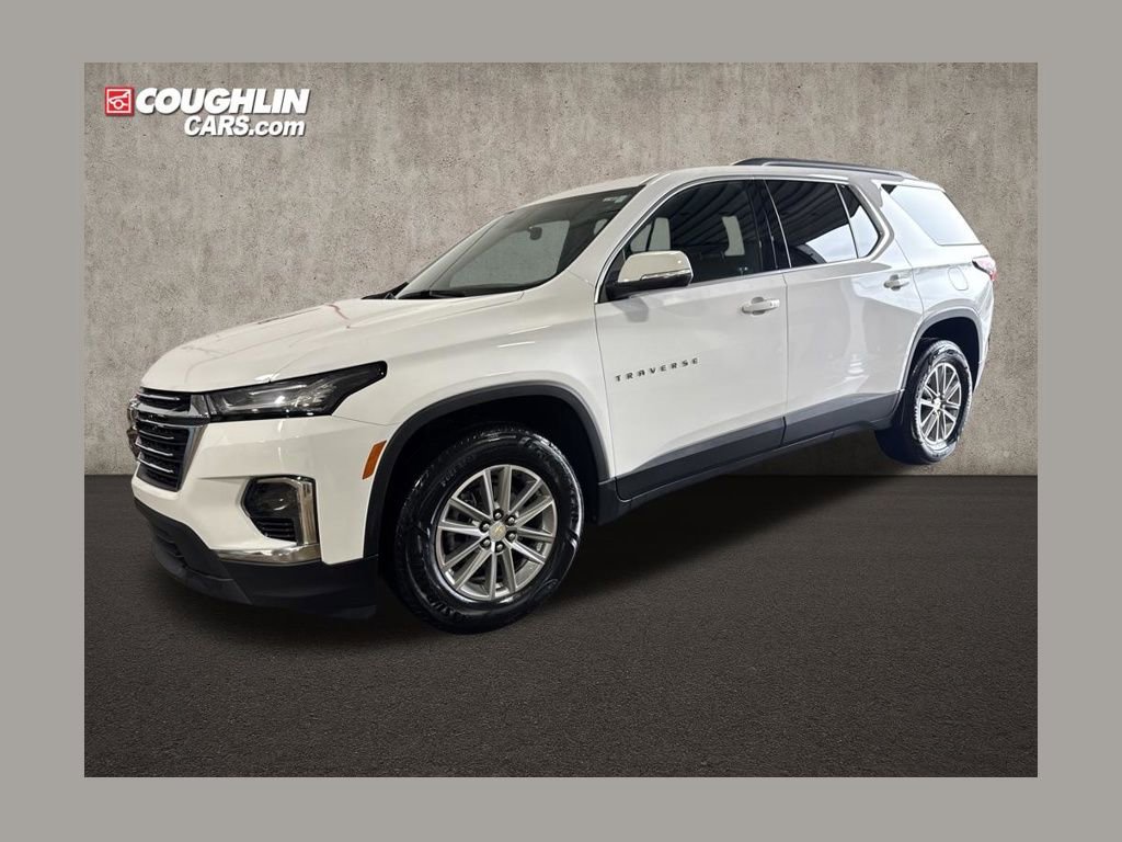 Used 2023 Chevrolet Traverse LT