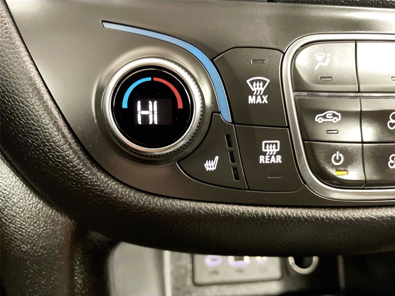 Used 2020 Chevrolet Equinox LT image 20