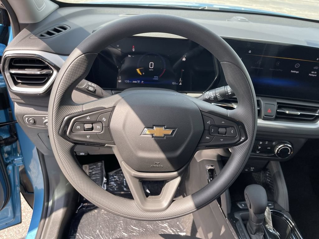New 2026 Chevrolet TrailBlazer LS AWD/4WD image 14