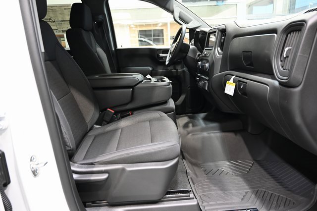 New 2026 Chevrolet Silverado 1500 Custom Trail Boss w/ LPO, Dark Essentials Package image 11