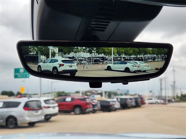 Used 2026 Chevrolet Traverse High Country w/ LPO, Floor Liner Package AWD/4WD image 21