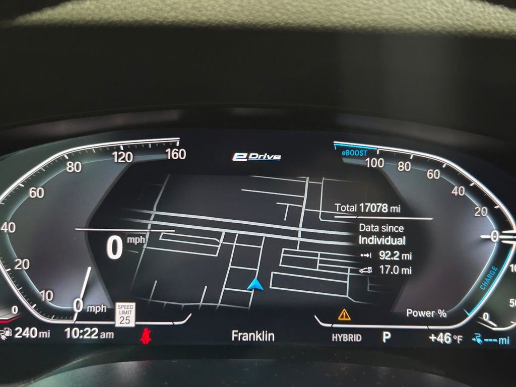 Used 2023 BMW 530e xDrive w/ Premium Package image 24