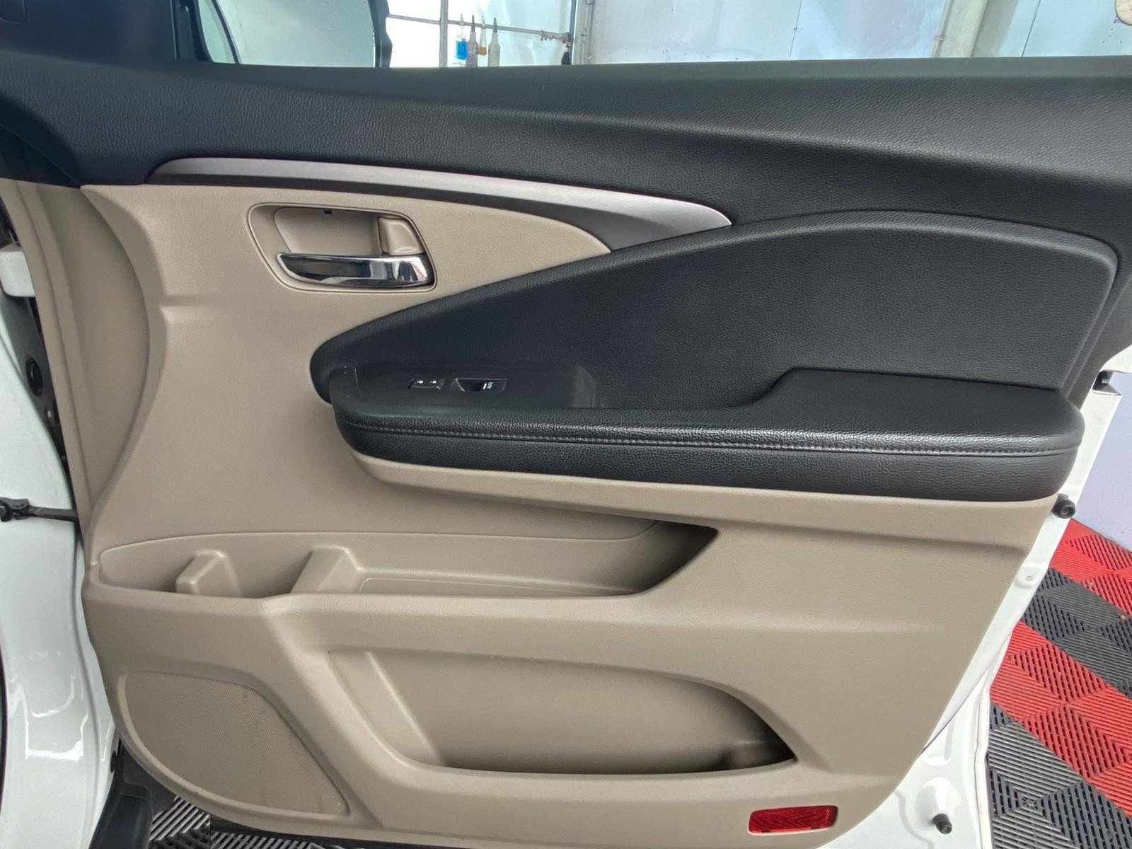 Used 2020 Honda Pilot EX-L image 7