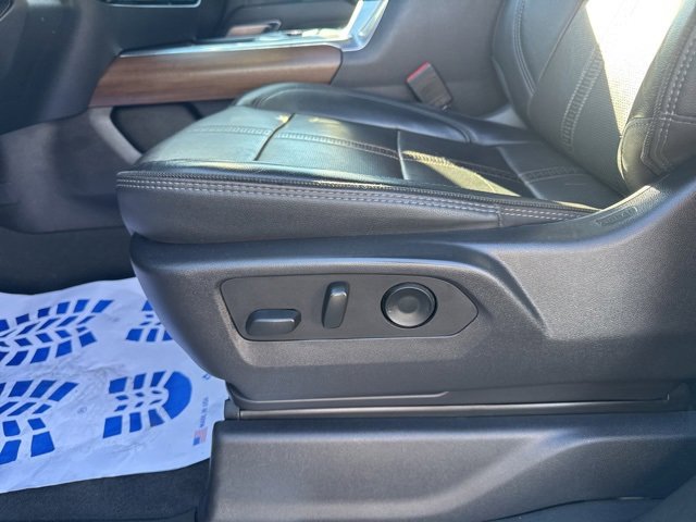 Used 2024 Chevrolet Silverado 3500 High Country w/ High Country Premium Package image 17