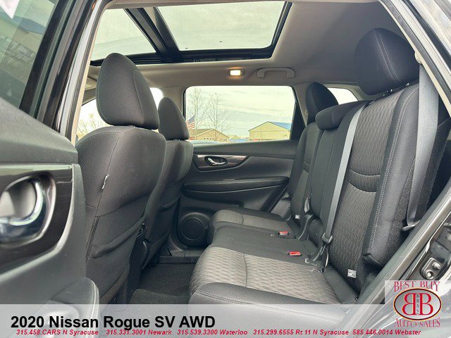 Used 2020 Nissan Rogue SV image 12